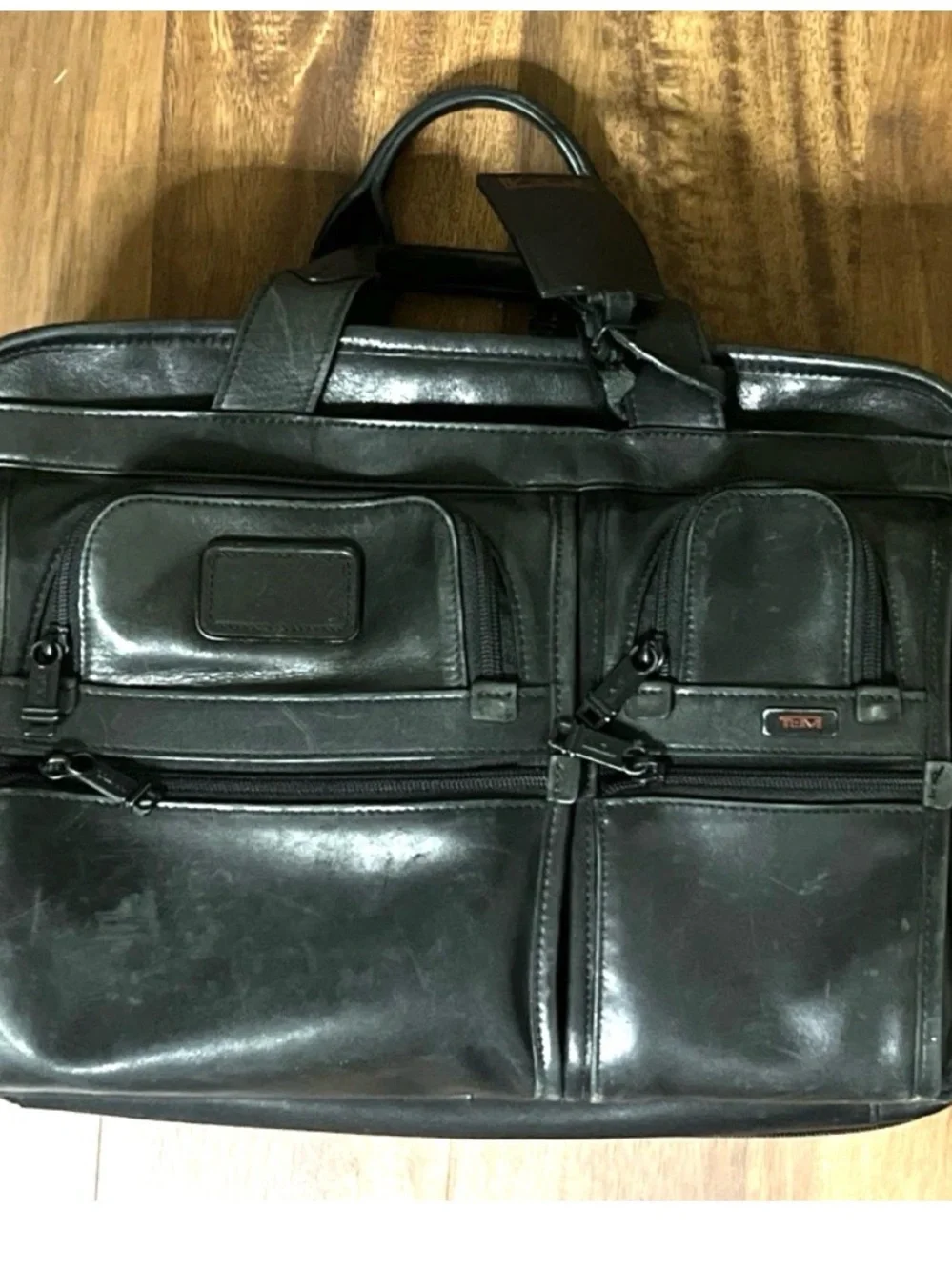 TUMI Alpha Leather Expandable Organizer Laptop Bag Solid Black 96141DH